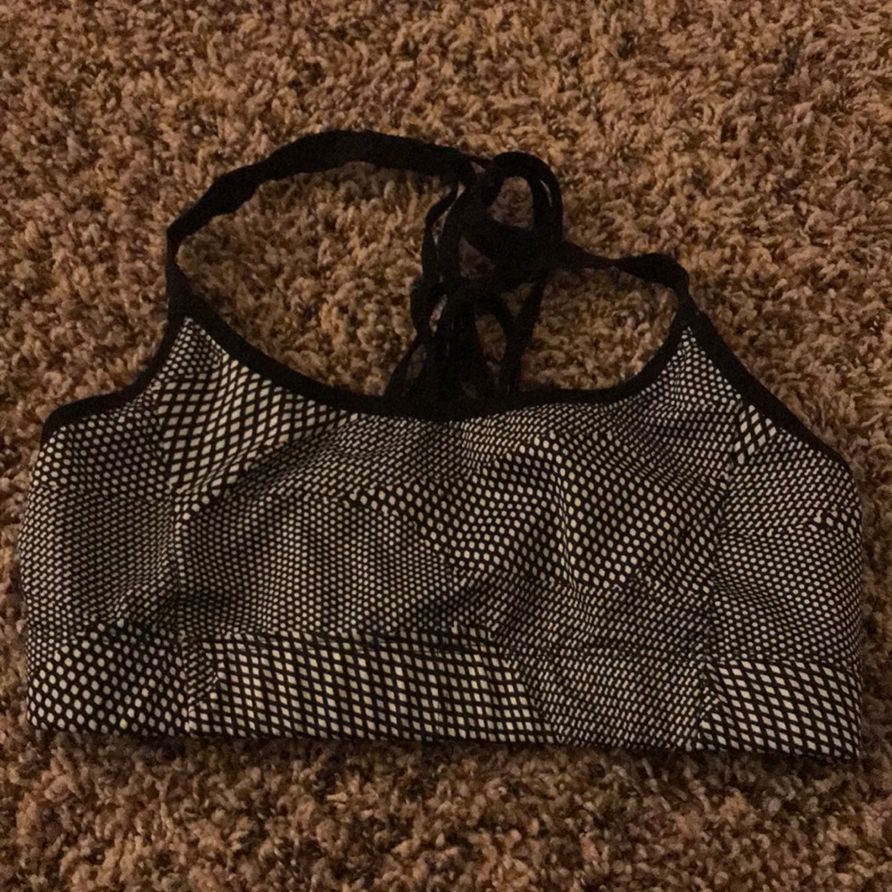 Sports bra